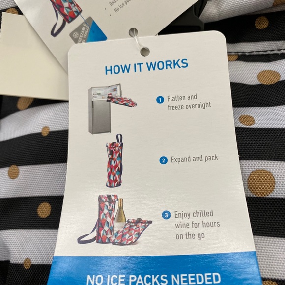 Striped Freezable Wine Bag - Picture 2 of 11